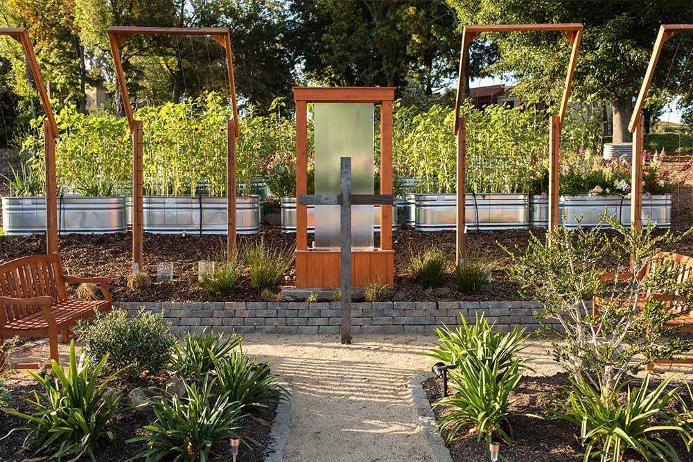 The 祈祷花园 was an Eagle Project completed for students to enjoy in the Heritage Garden at Concordia.